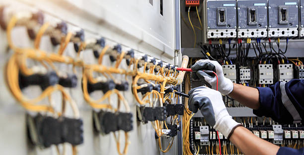 Professional Electrician technician working in Jennings, LA